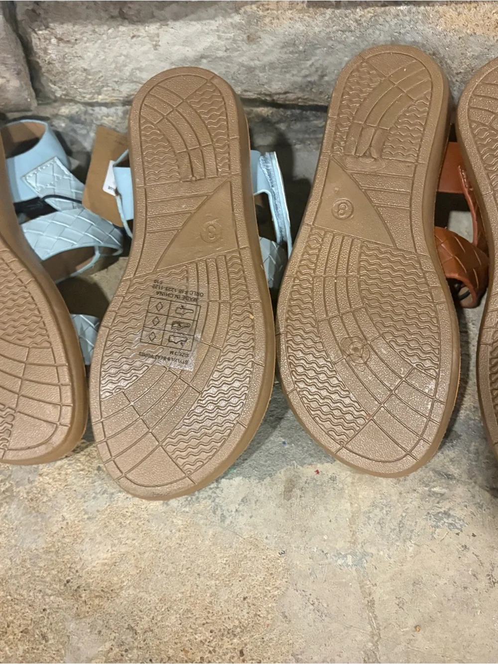 Lot of 2 Big Girls Size 3 Brand Sandals in Light Blue and Brown